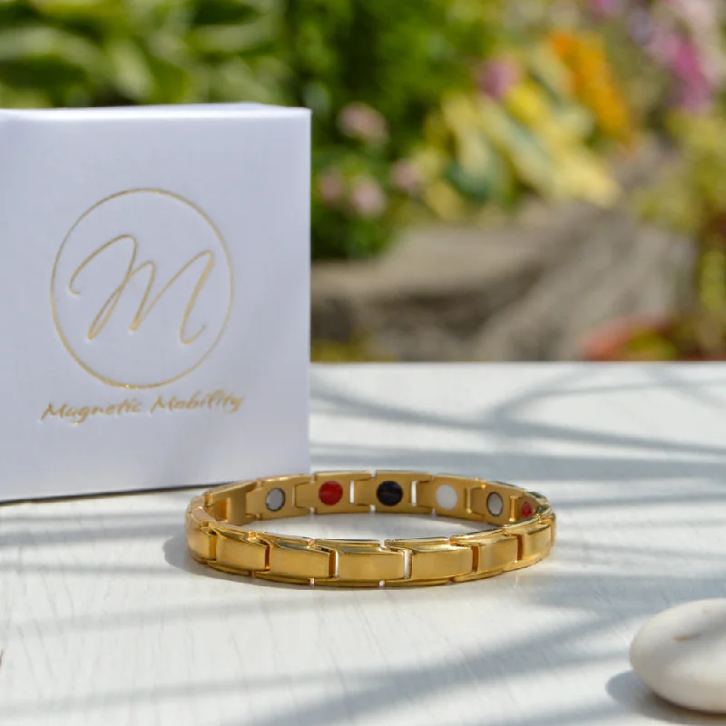 bracelet with engraved date for special memories-Apia Sun 4in1 Magnetic Bracelet