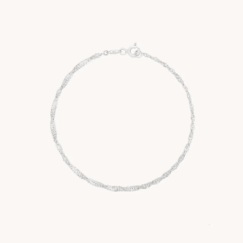 elegant charm bracelet with dainty charms-Bold Astrid Chain Bracelet in Solid White Gold