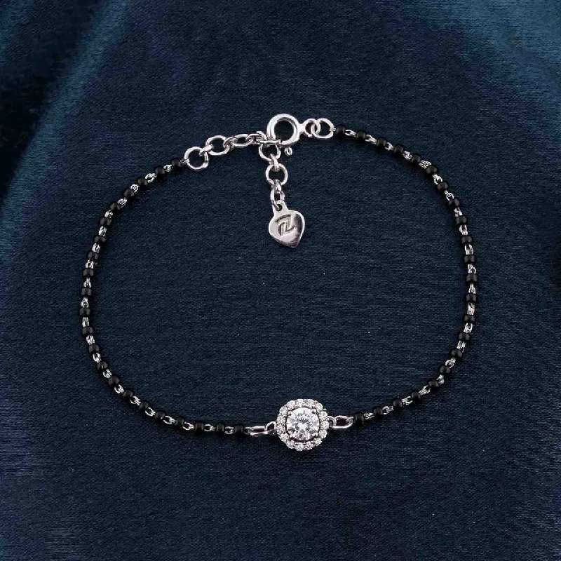 personalized leather bracelet for casual wear-Silver Solitaire Halo Bead Bracelet