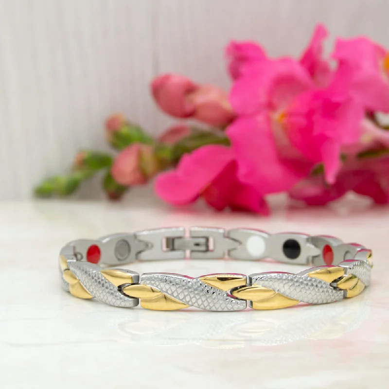 bracelet with lotus charm for spiritual balance-Snapdragon Moon 4in1 Magnetic Bracelet