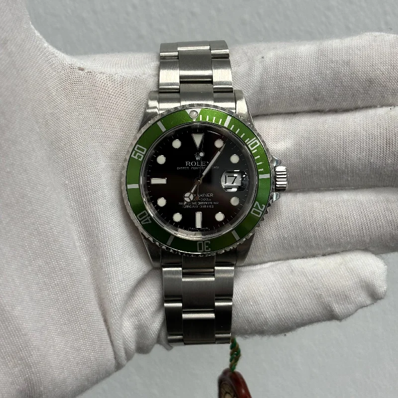 men's watches with intricate detailing and leather straps -Rolex Submariner 40mm Black Dial Ref# 16610